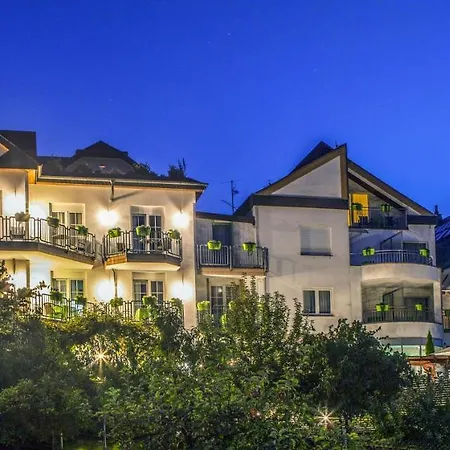 Moselromantik Am Panoramabogen Hotel