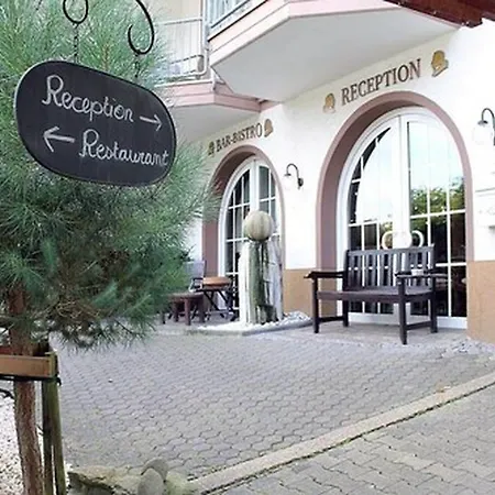 ホテル Moselromantik Am Panoramabogen