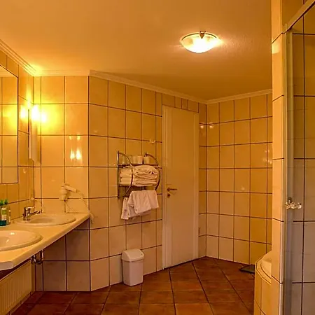 Moselromantik Am Panoramabogen Otel
