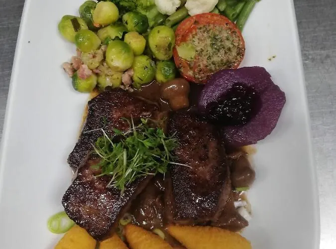 Moselromantik Am Panoramabogen فندق