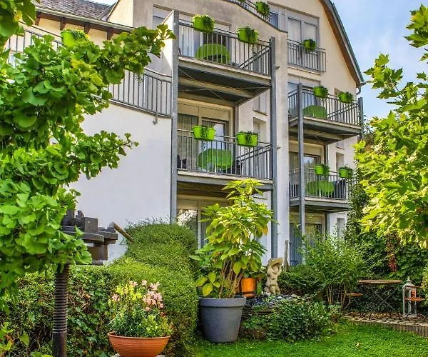 מלון Moselromantik Am Panoramabogen