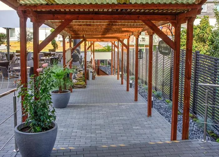 فندق Moselromantik Am Panoramabogen