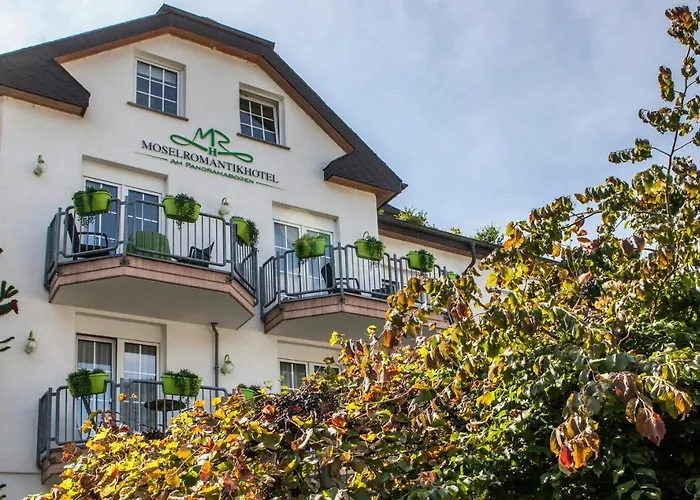 Moselromantik Am Panoramabogen