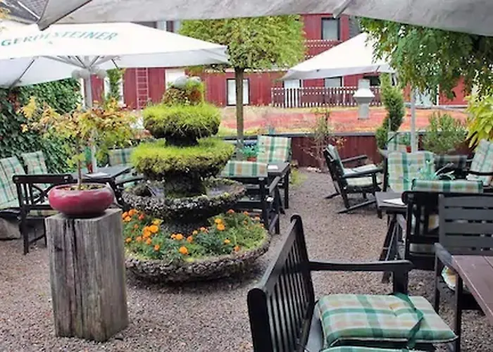 Moselromantik Am Panoramabogen فندق كوتشيم